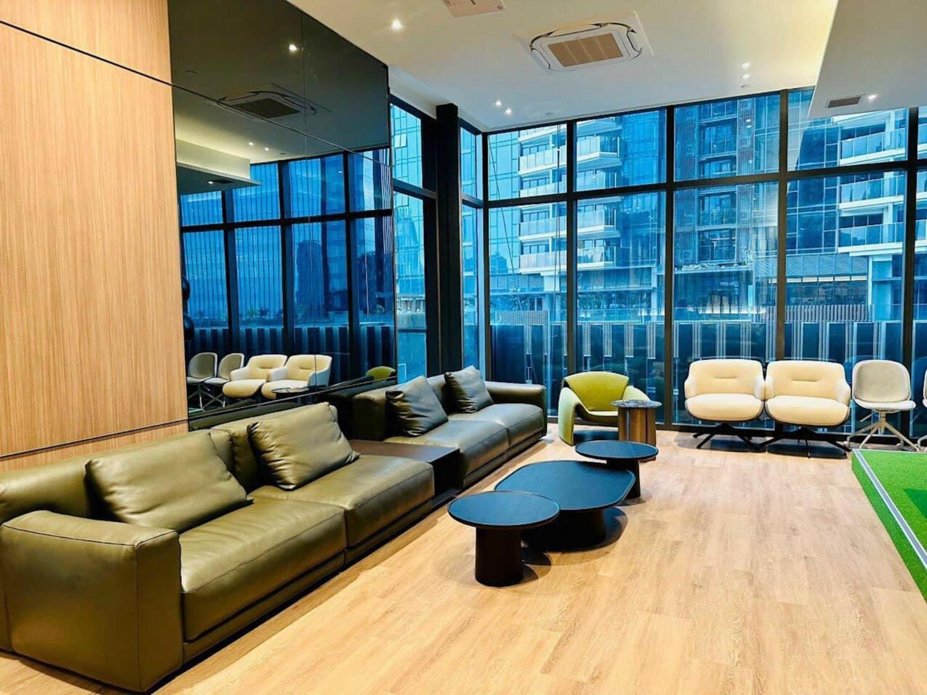 The Opera Apartment Cental Saigon Free Pool-Gym-Sauna Room- Golf Mini Ho Şi Min Dış mekan fotoğraf