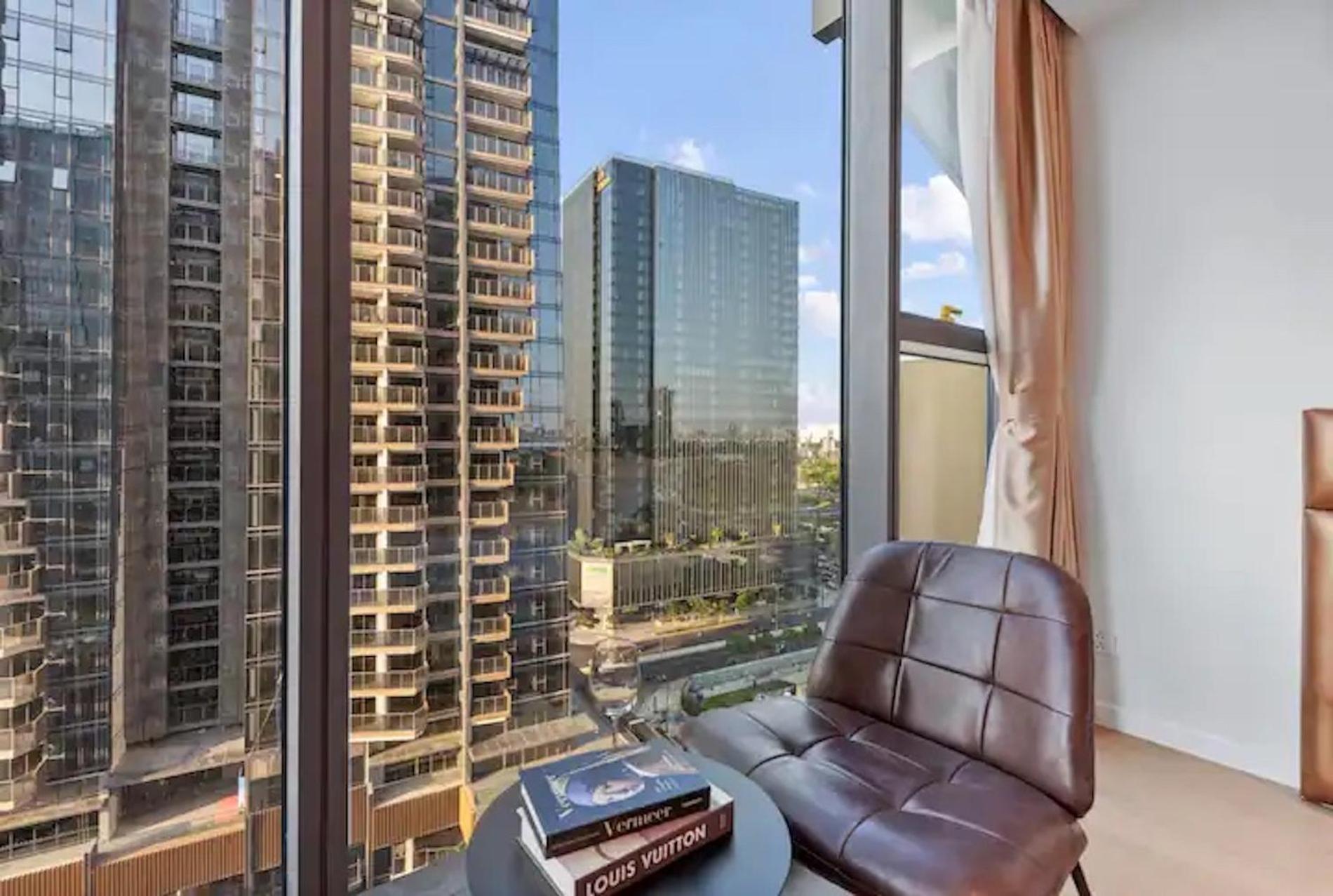 The Opera Apartment Cental Saigon Free Pool-Gym-Sauna Room- Golf Mini Ho Şi Min Dış mekan fotoğraf